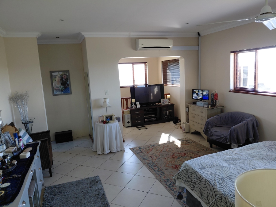 5 Bedroom Property for Sale in Heuwelkruin Eastern Cape